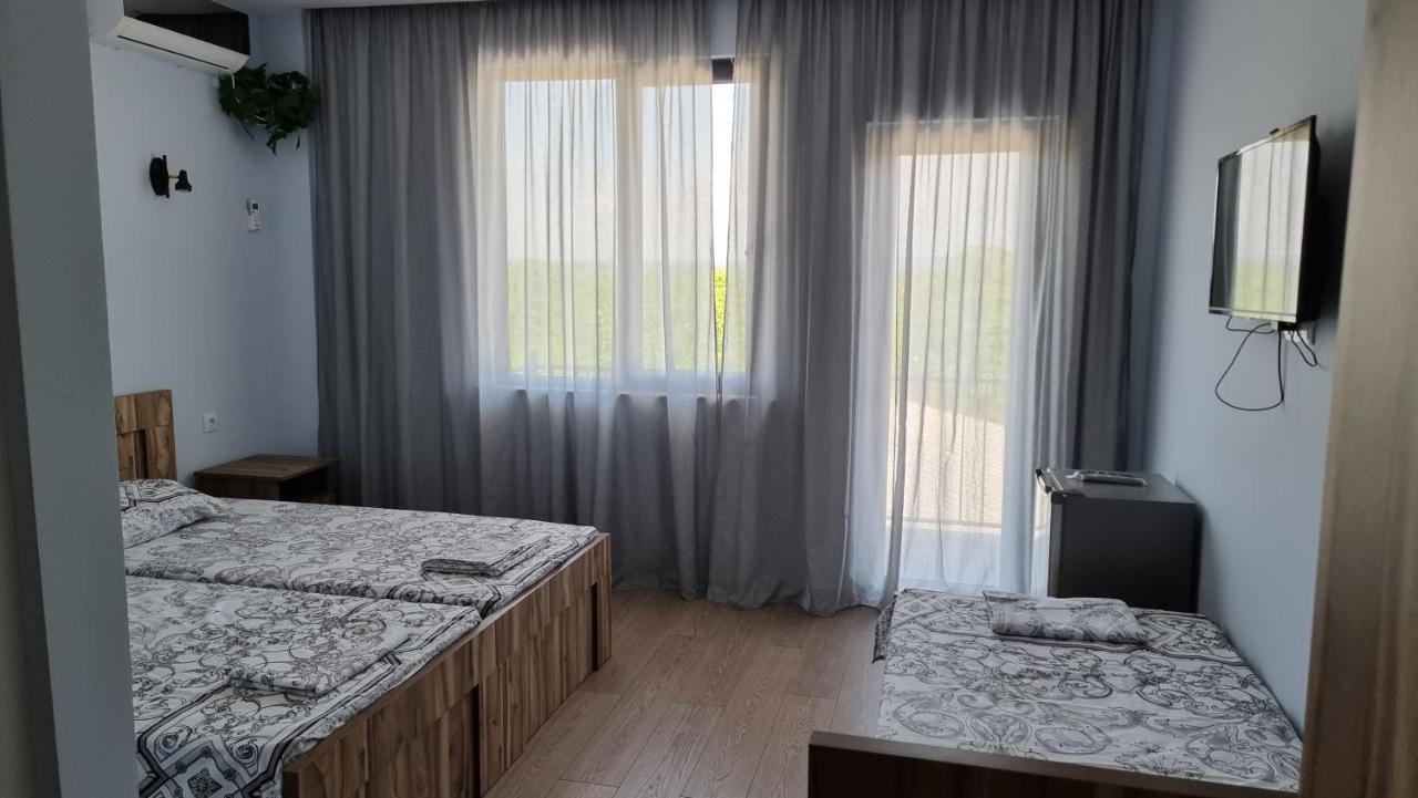French Hotel Kobuleti Dış mekan fotoğraf